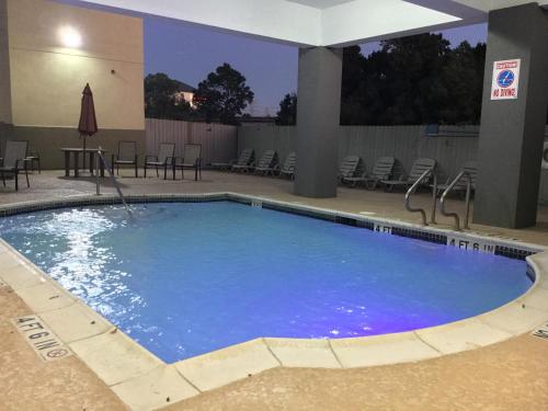 Country Inn & Suites By Radisson, Houston IAH Airport-JFK Boulevard