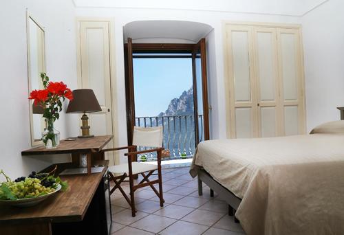 Double Room with Private External Bathroom