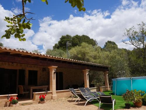 Cas rellotger country house