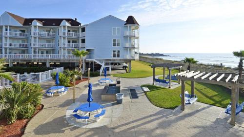 Seascape Resort Beachfront Condos by AB Sea Resorts
