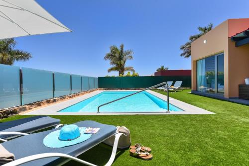 Luxurious Villa with private pool in Salobre Golf