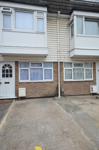 Five bedroom Townhouse Near Excel Exhibition Centre