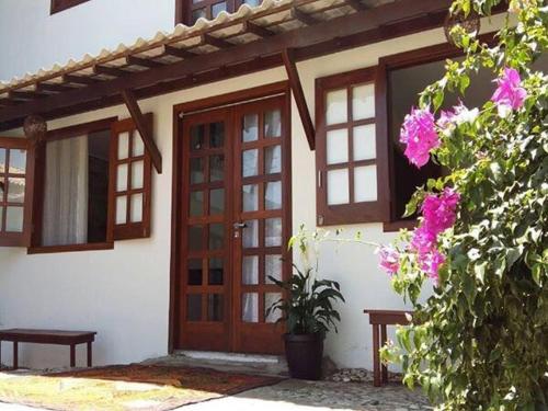 Menor preço em Hotel cápsula         Casas temporada Colonial