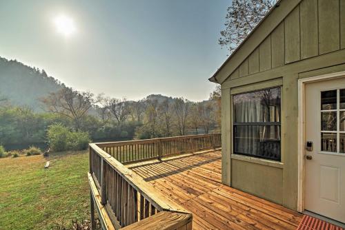 Rustic Reliance Cabin Fly Fish the Hiwassee River
