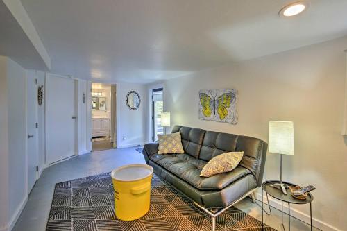 Chic Apartment - 2 Blocks From Central Fairhaven!