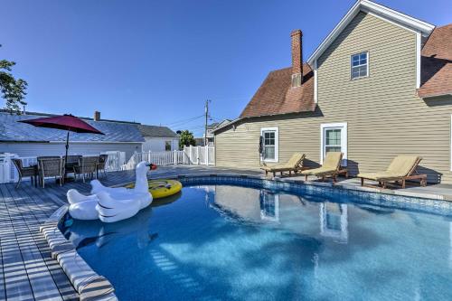 Charming Wildwood Hideaway with Private Pool and Deck!