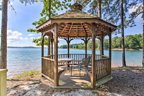 Gated Keowee Keys Home with Mtn View and Lake Access!