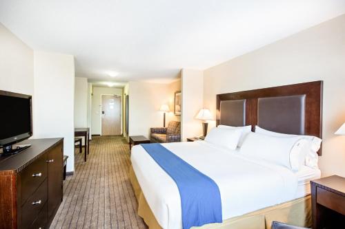 Holiday Inn Express Hotel & Suites Prince Albert, an IHG Hotel