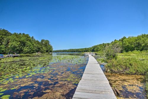 Quiet and Remote Waterfront Cottage on Panther Pond!