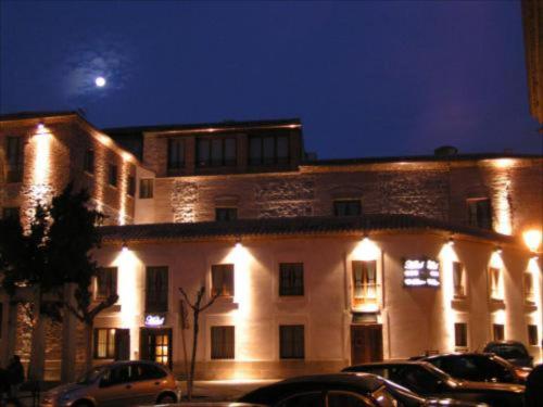 Palacio Duque de Tamames - HOTEL EL RASTRO