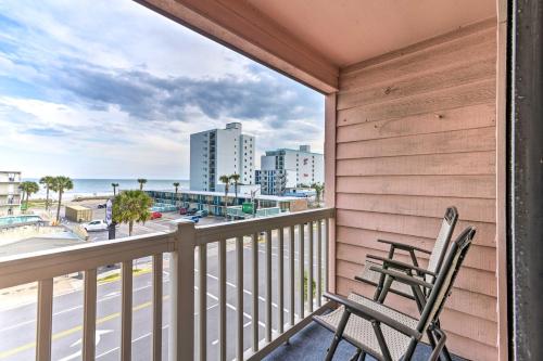 Cozy Condo with Balcony and Ocean View - Walk to Beach!