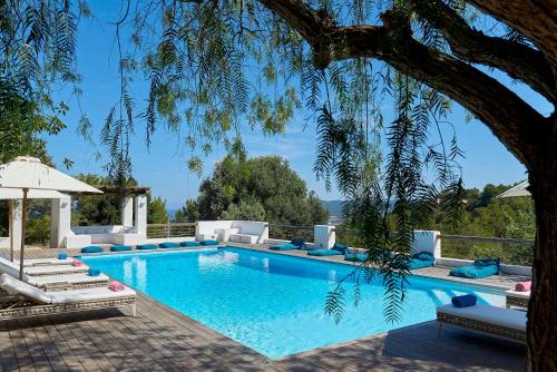 Beautiful 5 Star Villa with Private Pool, Ibiza Villa 1047