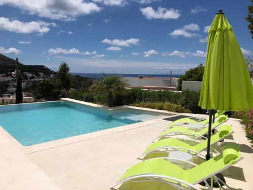 The Perfect Luxury Villa with Private Infinity Pool, Ibiza Villa 1075