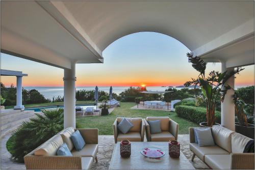 Beautiful 5 Star Villa with Sea Views, Ibiza Villa 1079
