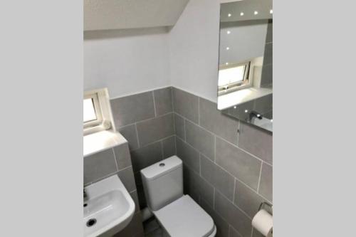 Spacious & Luxurious 1 bed House in Thamesmead