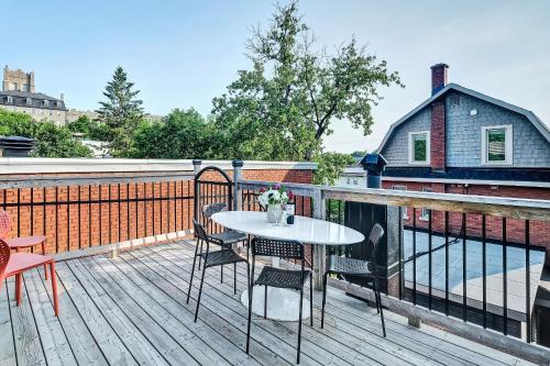 Newly Renovated - Modern 1BR With Rooftop Terrace!