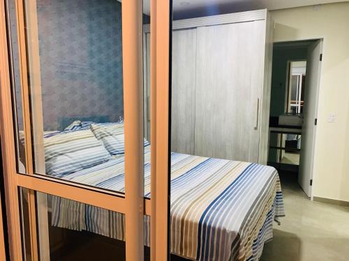 Cama o camas en una habitación en un apartamento de lujo Preciosa vista panorámica Hosp Sirio Libanês CD1803