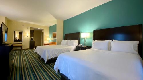 Holiday Inn Express Hotel & Suites Orlando East-UCF Area, an IHG Hotel