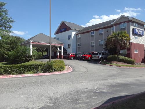 InTown Suites Extended Stay Houston TX - IAH Airport