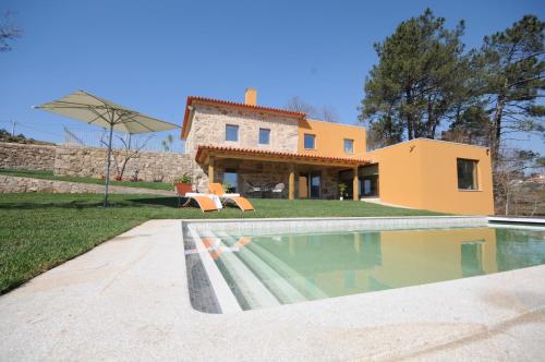 Villa in Volencia Sleeps 10 with Pool Air Con and WiFi