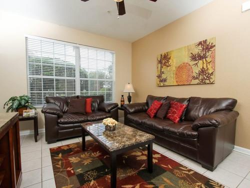 Ground Floor 3 Bedroom 2 Bath Luxury Condo, Orlando (FL), United States