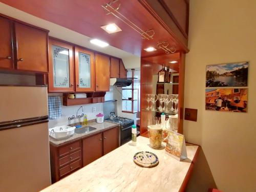 Apartamento Apartamento silencioso bem no centro de Gramado Menor preço em Apartamento Apartamento silencioso bem no centro de Gramado