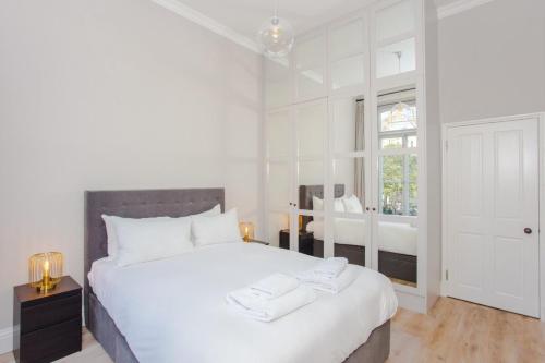 Modern & Spacious 1 Bedroom Apartment in London