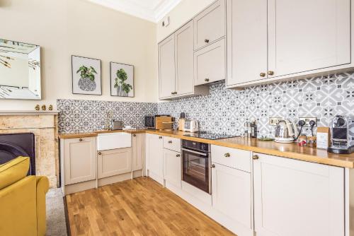 Rowntree One - Stunning Apartment- Grade II listed -Joseph Rowntree Birthplace