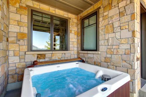 Blackstone Luxury in the Canyons
