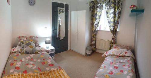 Queens Rooms, Perfect Guest House in Manchester