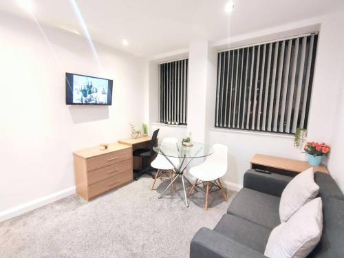 New Listing in City Centre with Monthly Discounts
