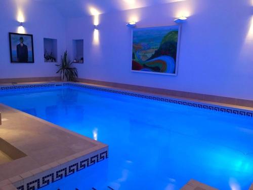 Luxury Accom with Pool Henbury Macclesfield