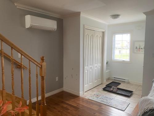 Private and cosy basement apartment in Moncton North