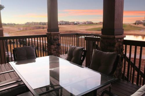 Luxurious 7BR home+Stunning Golf course lake views