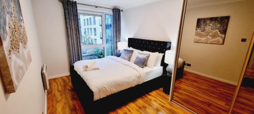 Double King Suite, Canary Wharf waterfront