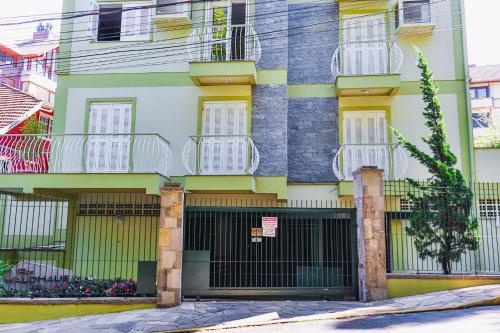 Apartamento LOCAR- IN GRAMADO Wald Haus Centro Menor preço em Apartamento LOCAR- IN GRAMADO Wald Haus Centro