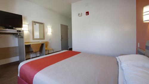 Motel 6 Lehi, UT - Thanksgiving Point