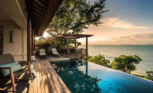 Four Seasons Resort Bali at Jimbaran Bay ⭐⭐⭐⭐⭐