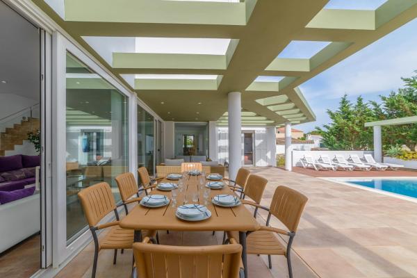 Un restaurante o lugar para comer en Villa Santandria Grupo Seranova Luxury Hotel