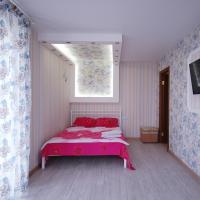Apartment on Oktyabrskaya sq, отель в Донецке