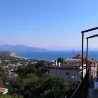 FUGA ROMANTICA con CAMINO , VISTA MARE, hotel a San Felice Circeo