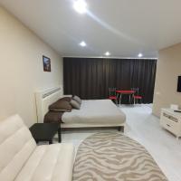 1 комнатная квартира завенягина 6, отель в Норильске