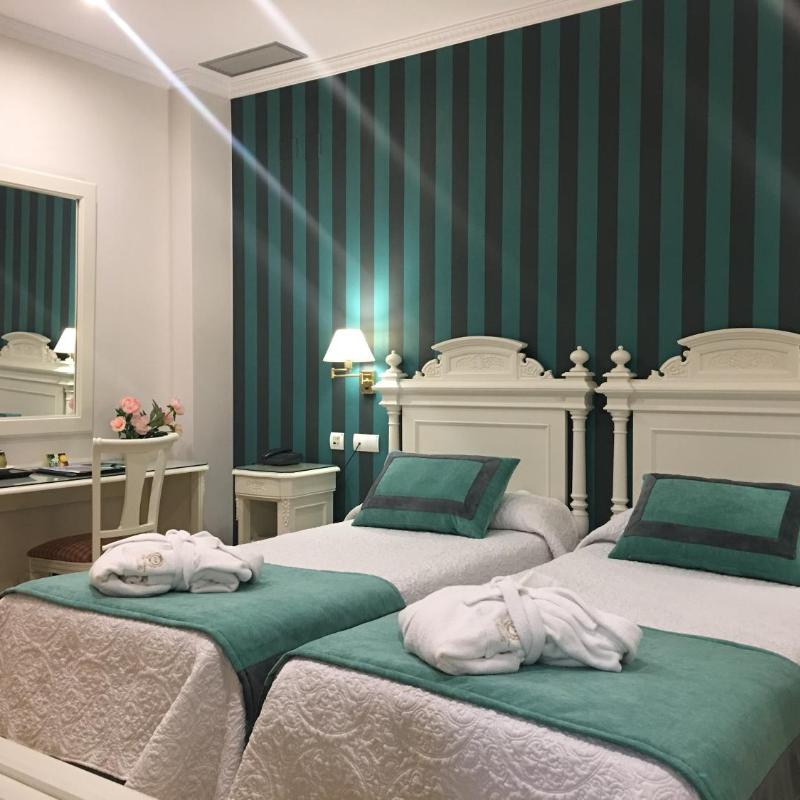 Adriano Boutique Sevilla