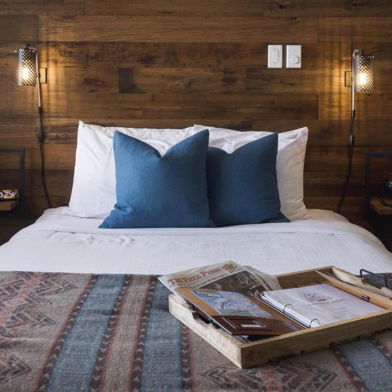 Snow Valley Lodging