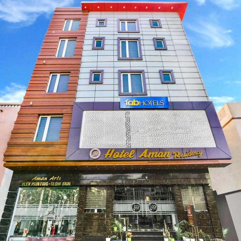 FabHotel Aman Residency Sharifpura - Fully Vaccinated Staff