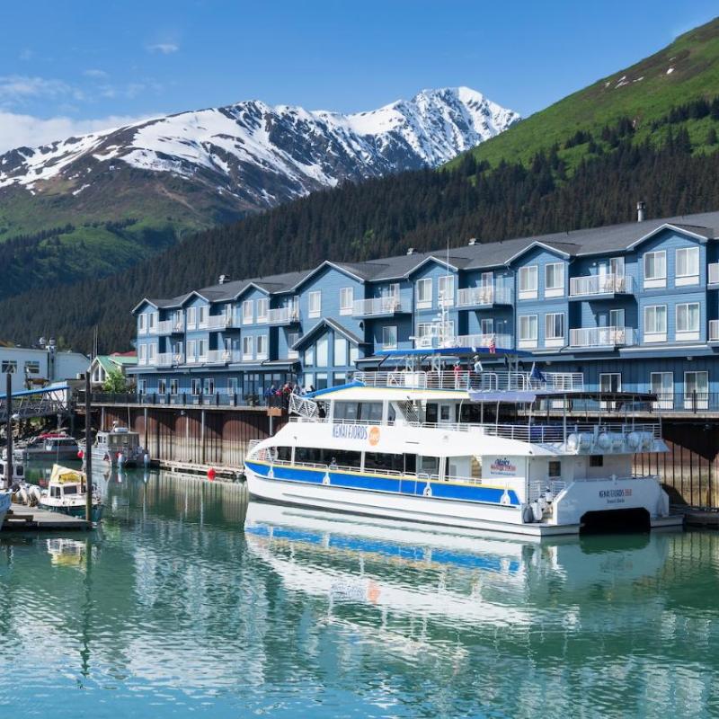 Harbor 360 Hotel Seward