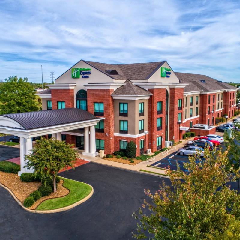 Holiday Inn Express Hotel & Suites Memphis Southwind, an IHG Hotel