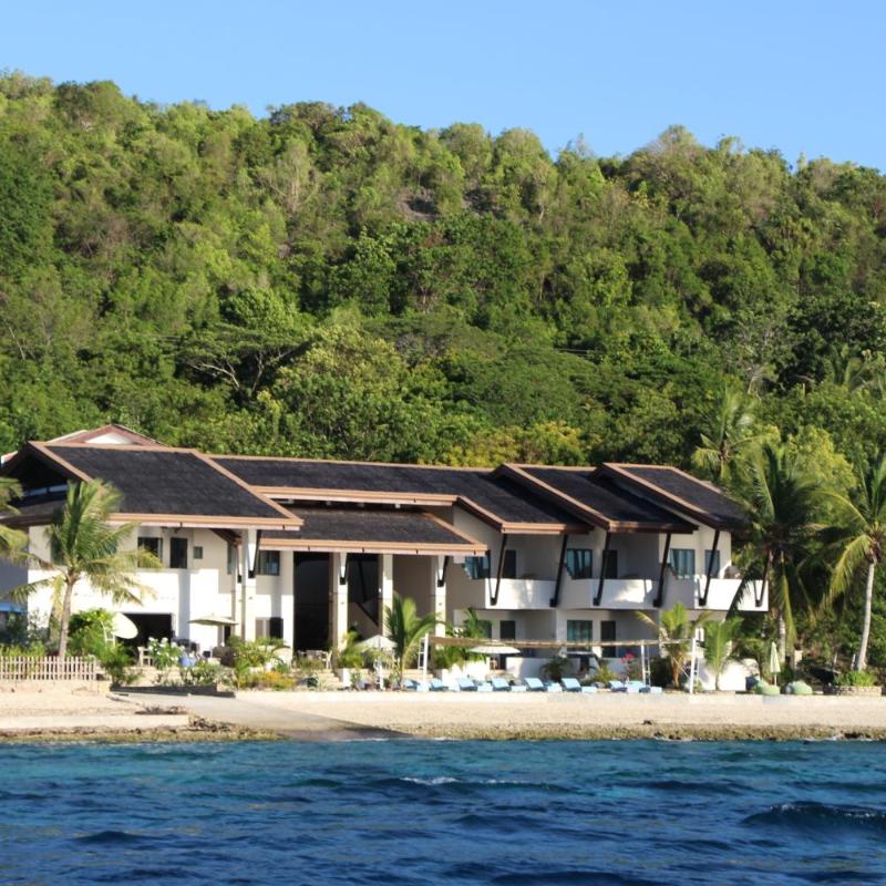 Emoha Dive Resort