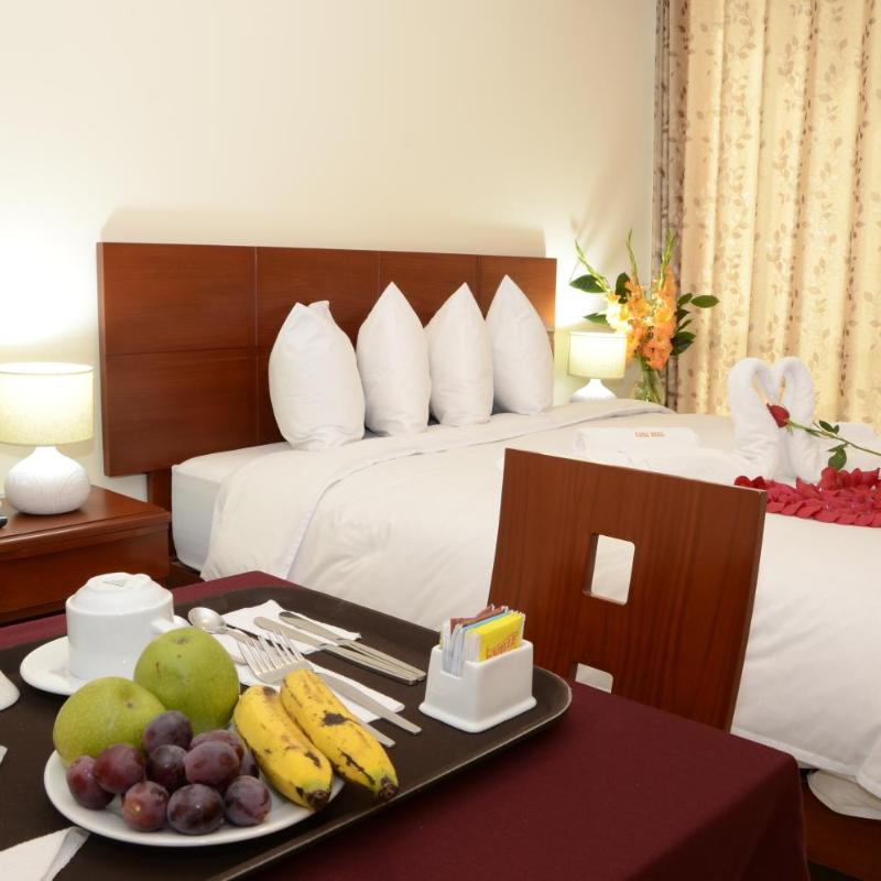 Casa Real Hoteles