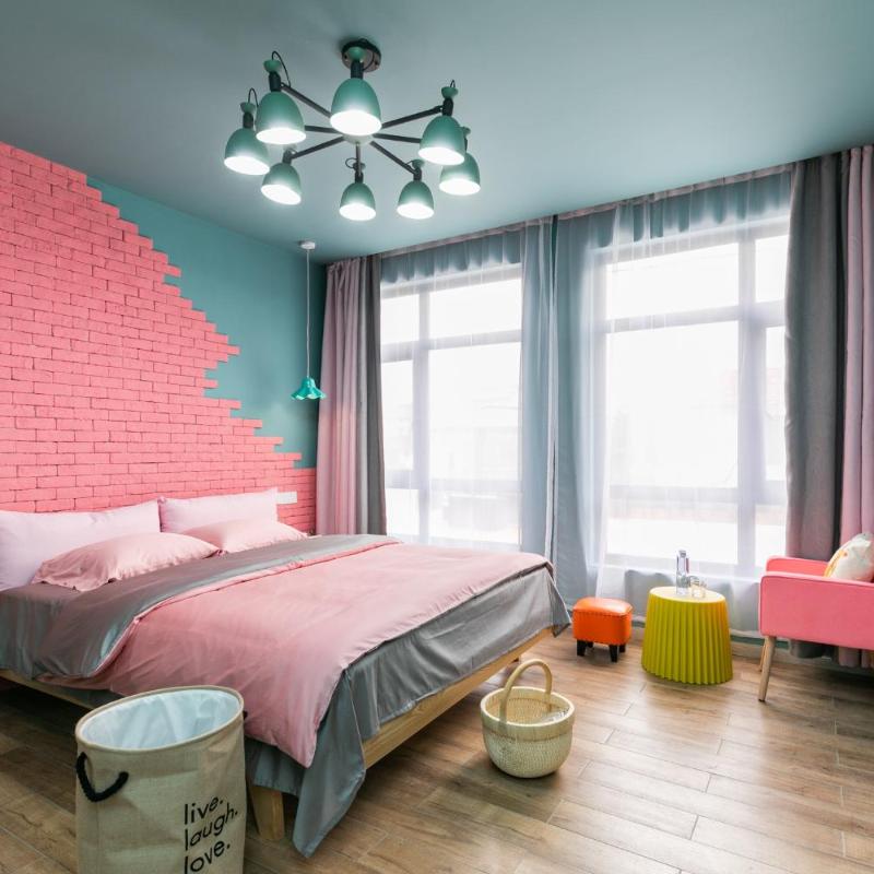 Shanghai 80s Waiting Hostel